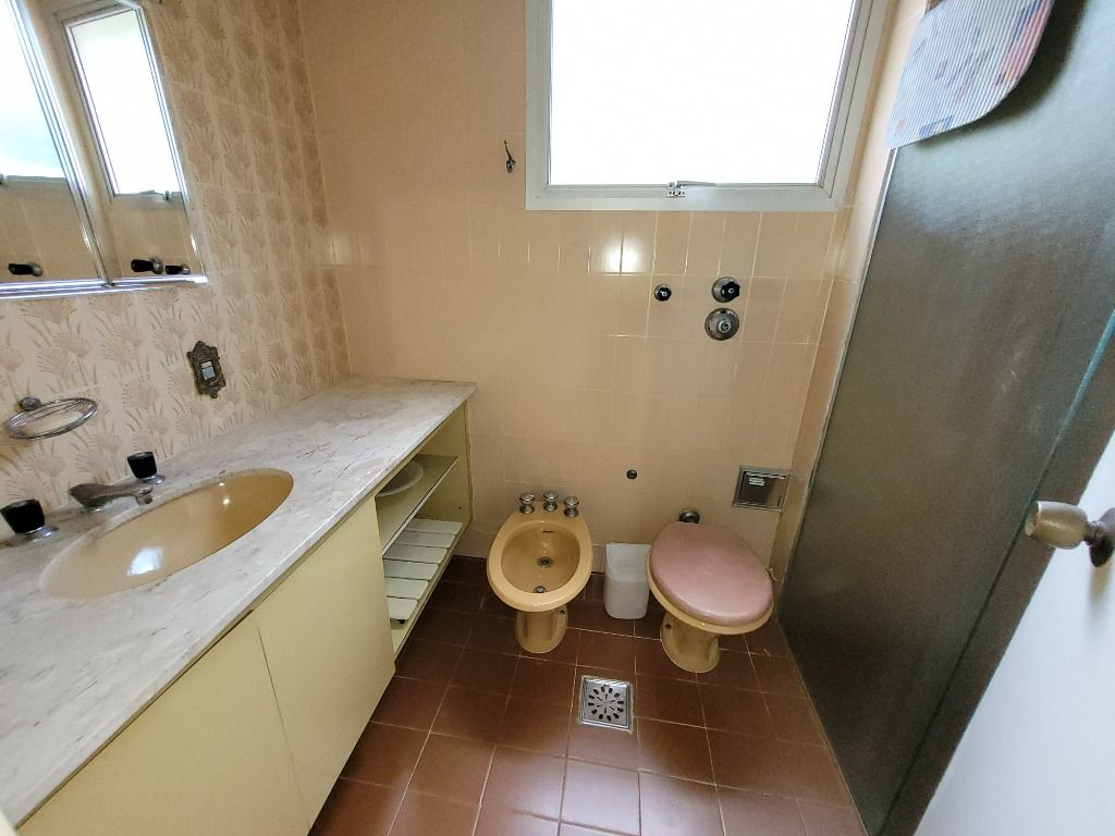 Apartamento à venda com 4 quartos, 250m² - Foto 18