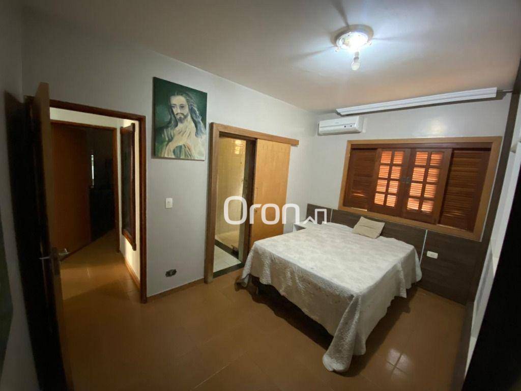 Casa à venda com 5 quartos, 400m² - Foto 8
