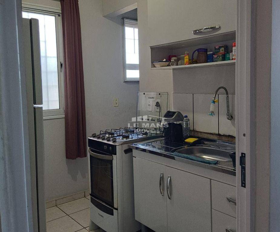 Apartamento à venda com 2 quartos, 45m² - Foto 6