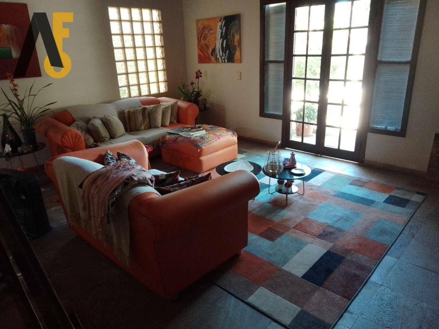 Casa à venda com 4 quartos, 240m² - Foto 13