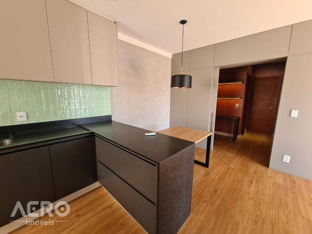 Apartamento à venda com 2 quartos, 77m² - Foto 15