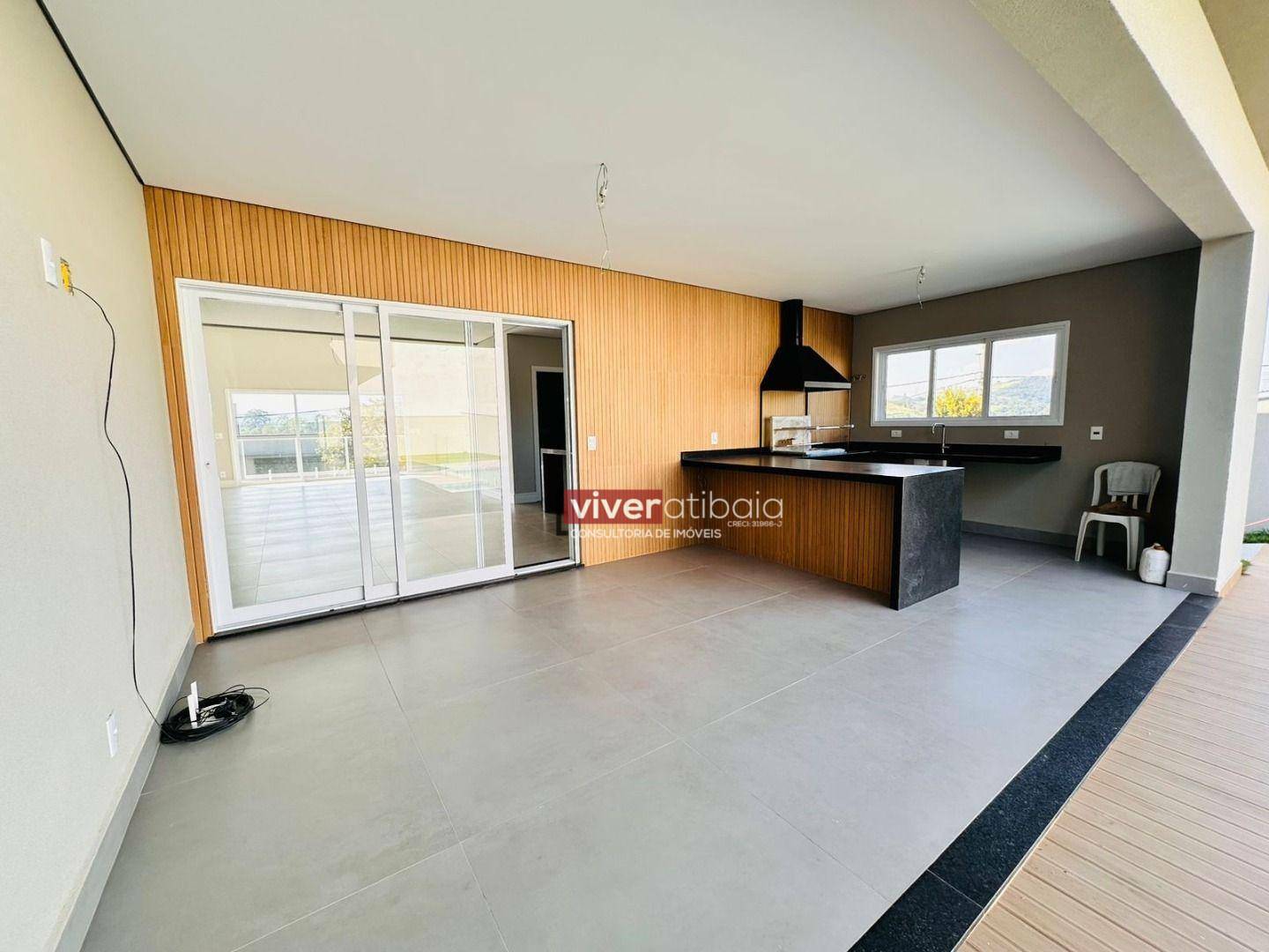 Casa de Condomínio à venda com 5 quartos, 361m² - Foto 2