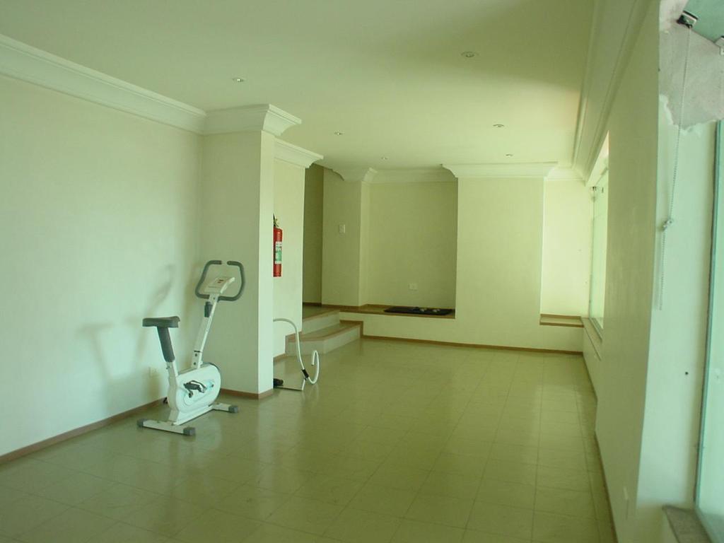 Apartamento à venda com 3 quartos, 79m² - Foto 4