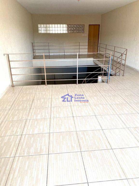 Sobrado à venda com 3 quartos, 200m² - Foto 9