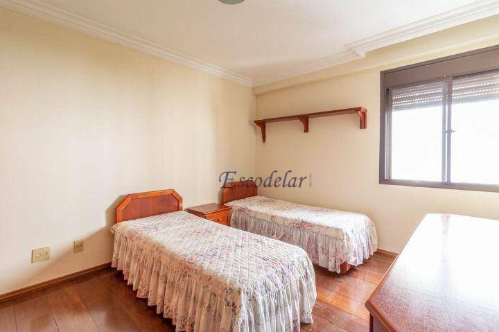 Apartamento à venda com 3 quartos, 184m² - Foto 23