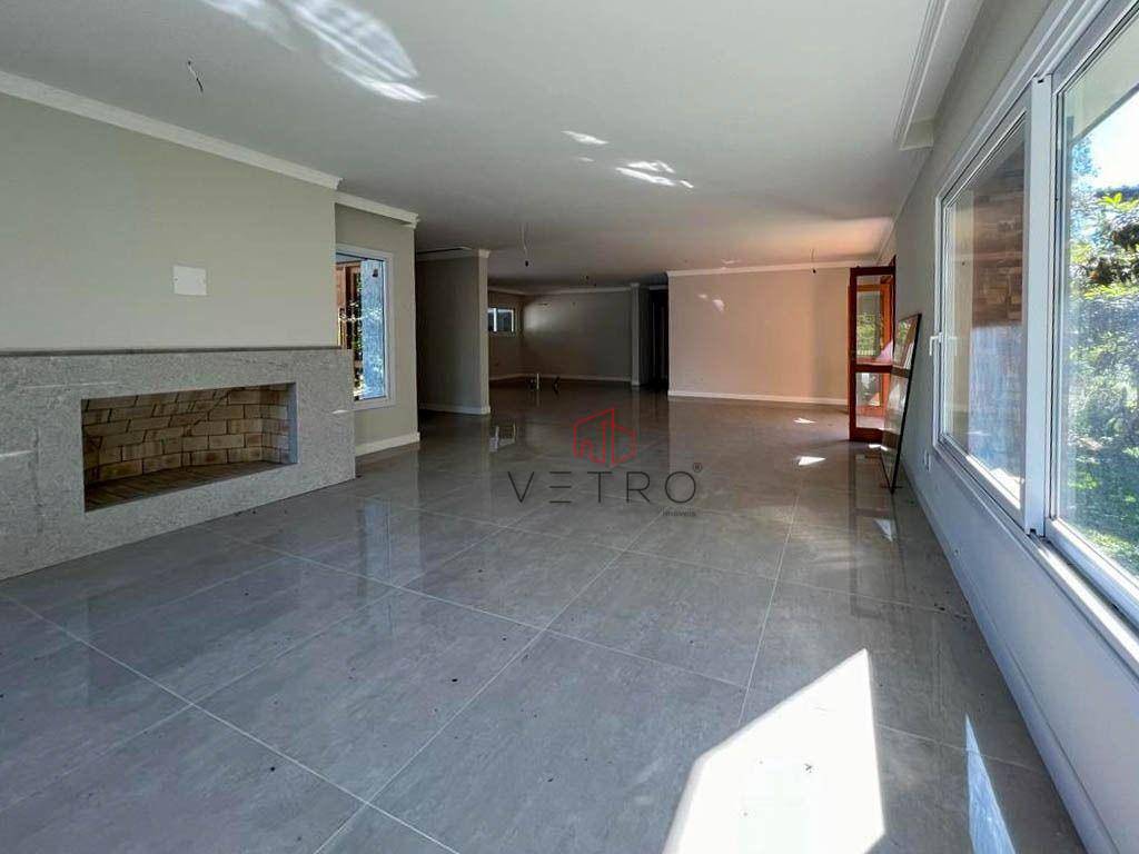 Casa à venda com 3 quartos, 220m² - Foto 3