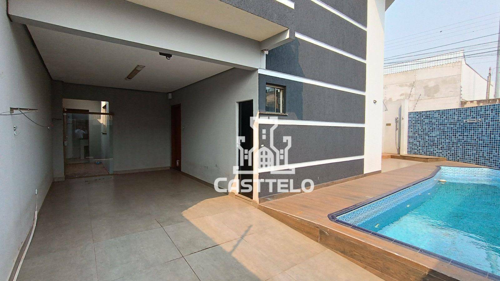 Sobrado à venda com 3 quartos, 200m² - Foto 4