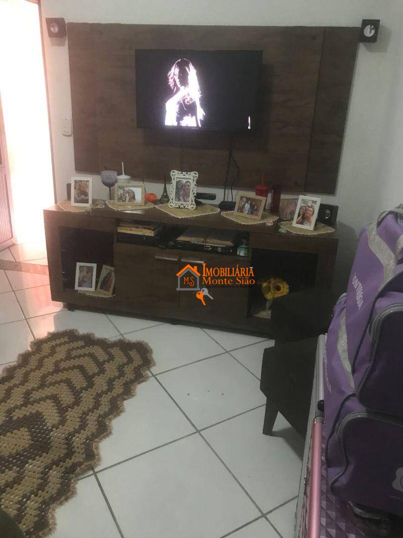 Casa à venda com 2 quartos, 50m² - Foto 3