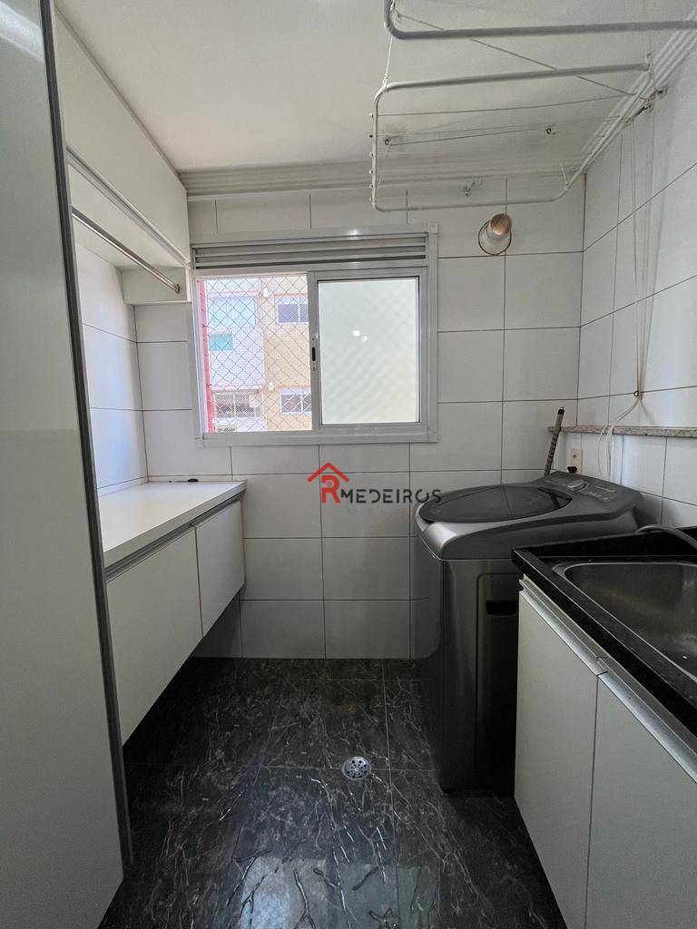 Apartamento à venda com 3 quartos, 97m² - Foto 7