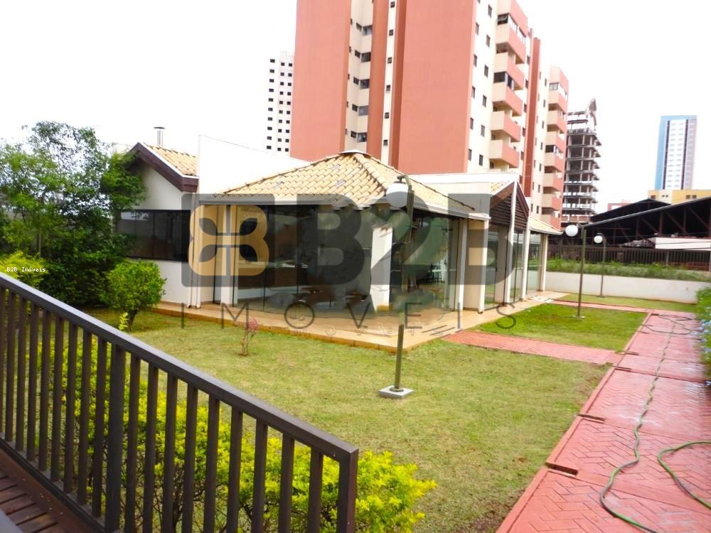 Apartamento à venda com 2 quartos, 68m² - Foto 4