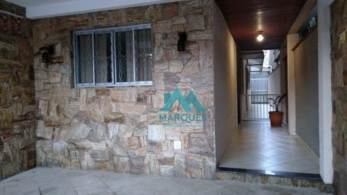 Sobrado à venda com 4 quartos, 160m² - Foto 3