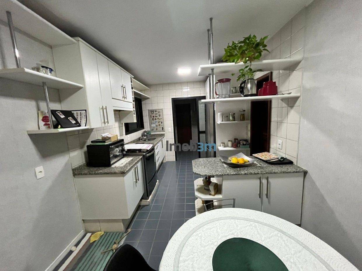 Apartamento à venda e aluguel com 3 quartos, 171m² - Foto 13