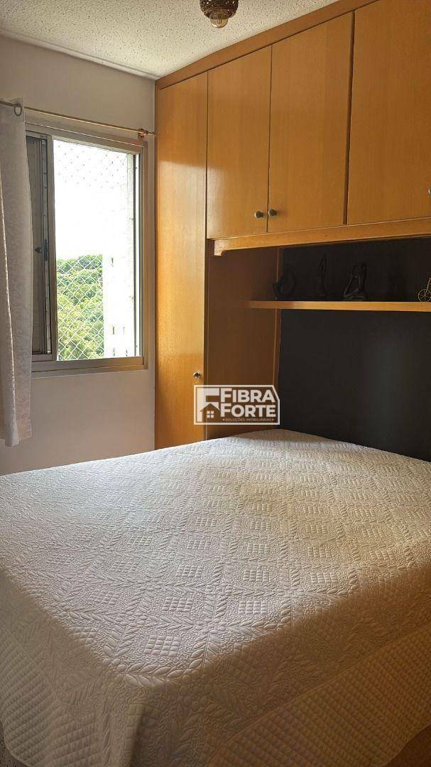 Apartamento à venda com 2 quartos, 62m² - Foto 6