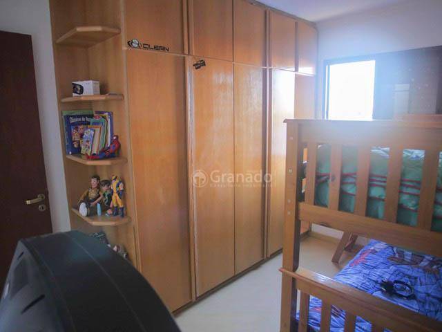 Apartamento à venda com 3 quartos, 82m² - Foto 30