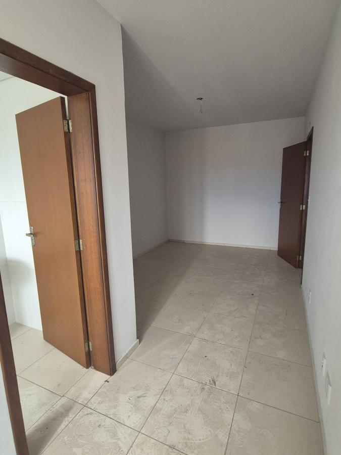 Apartamento à venda com 3 quartos, 138m² - Foto 7