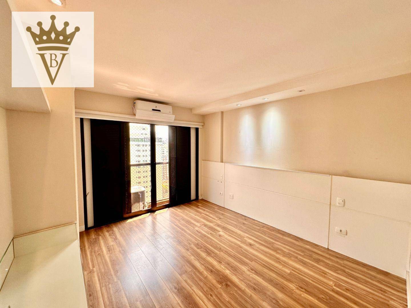 Apartamento à venda com 2 quartos, 150m² - Foto 18