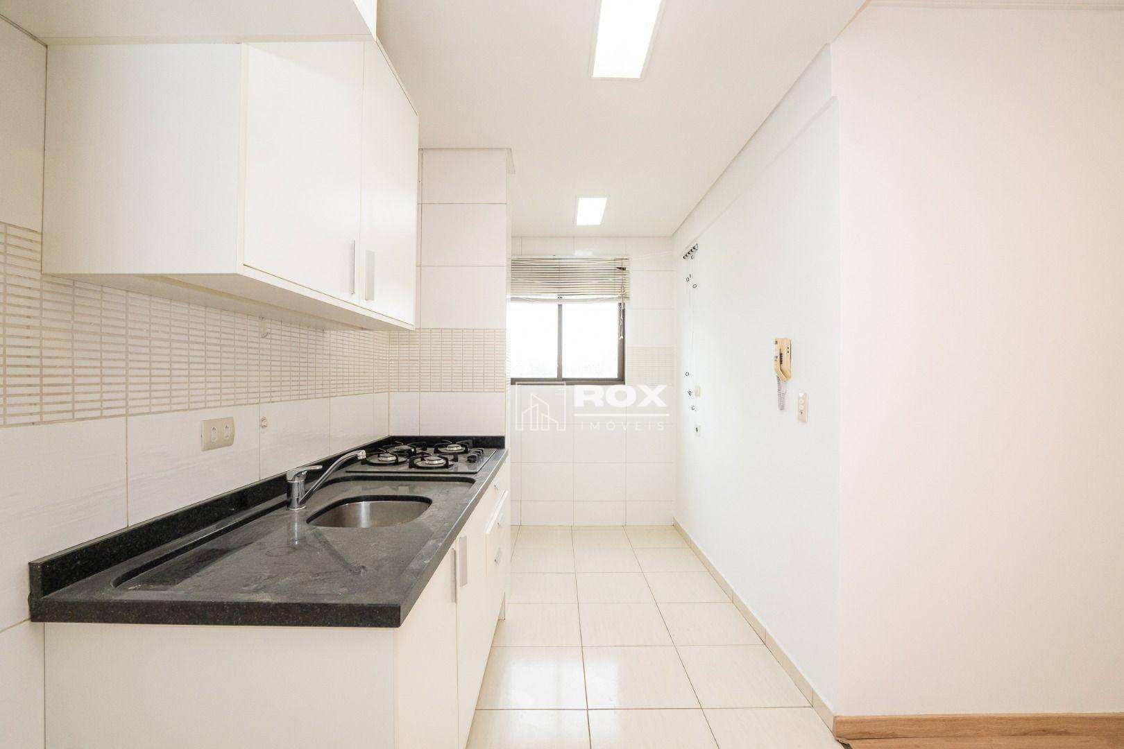 Apartamento à venda com 2 quartos, 67m² - Foto 9