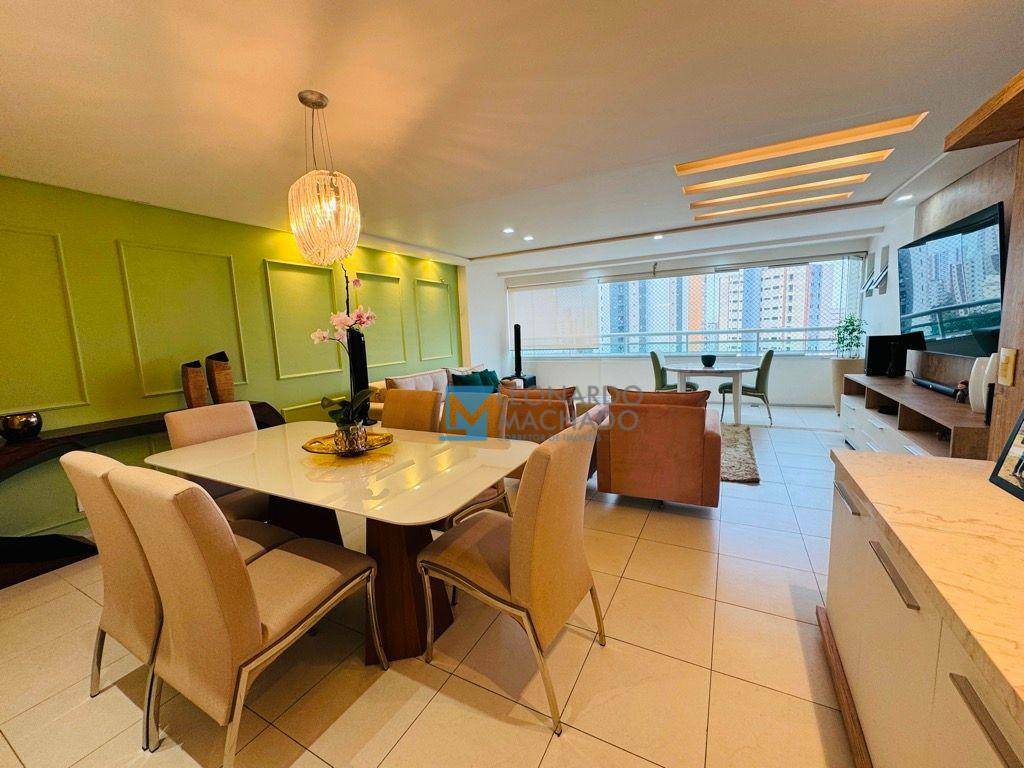 Apartamento à venda com 3 quartos, 138m² - Foto 2