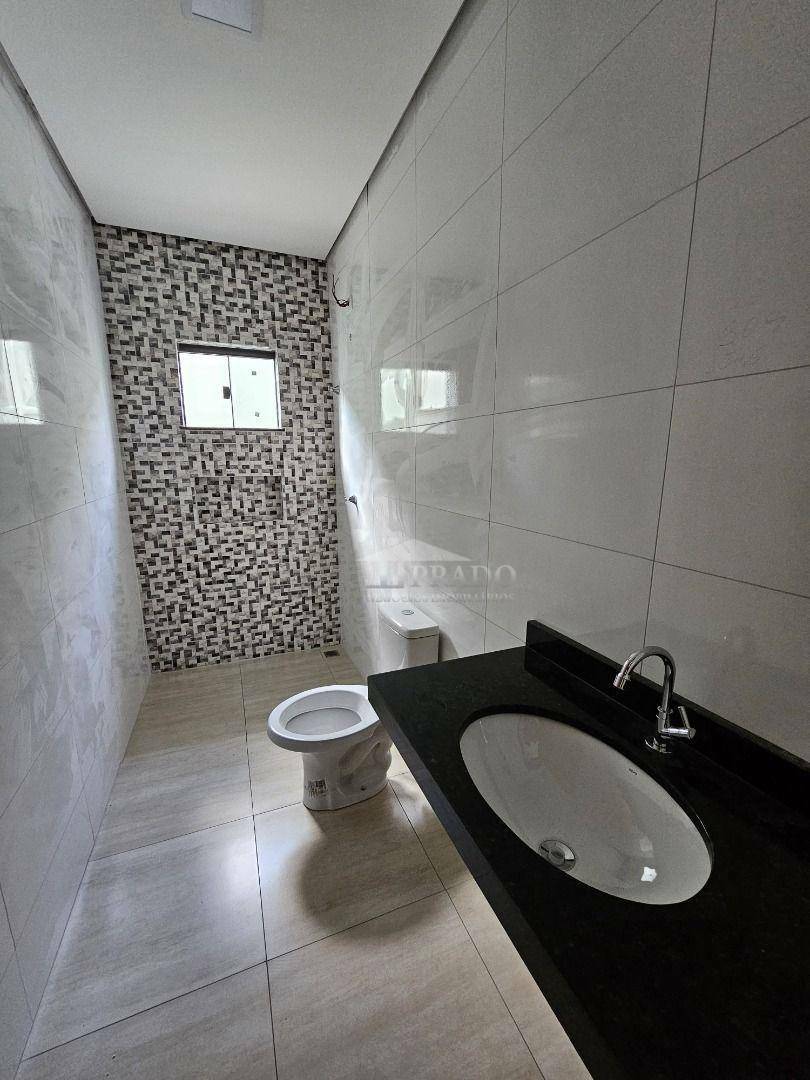 Casa à venda com 3 quartos, 77m² - Foto 13