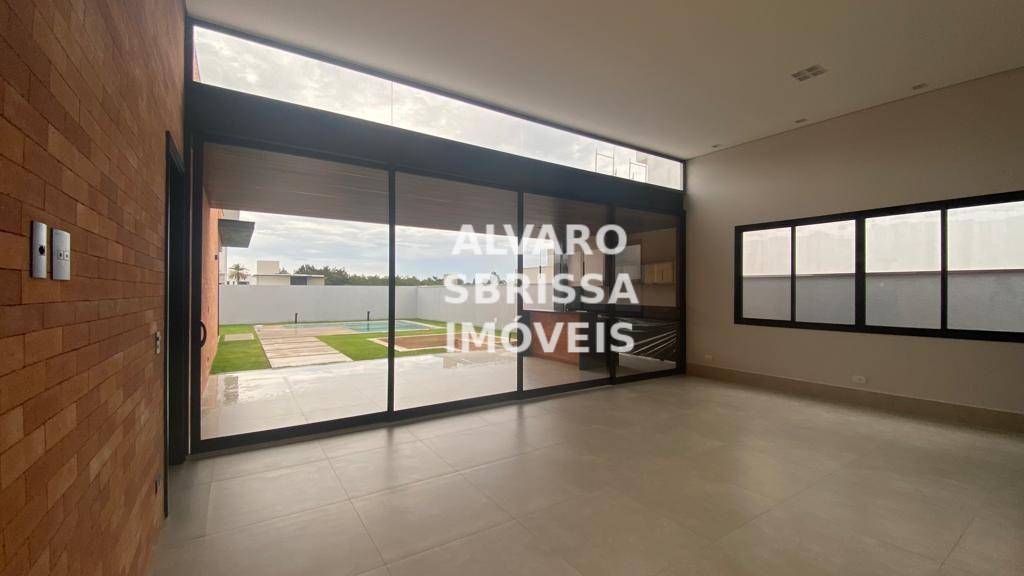 Casa de Condomínio à venda com 4 quartos, 295m² - Foto 12