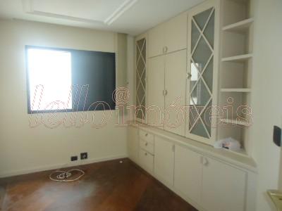 Apartamento para alugar com 3 quartos, 186m² - Foto 5