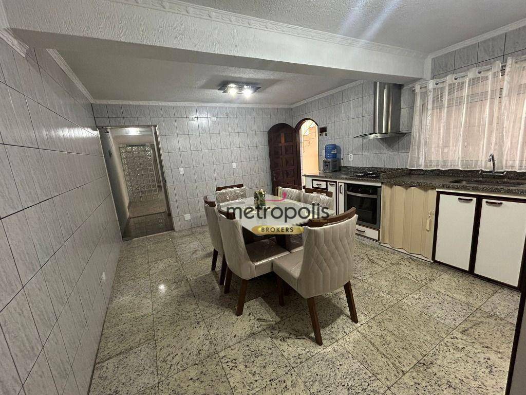 Sobrado à venda com 3 quartos, 220m² - Foto 4