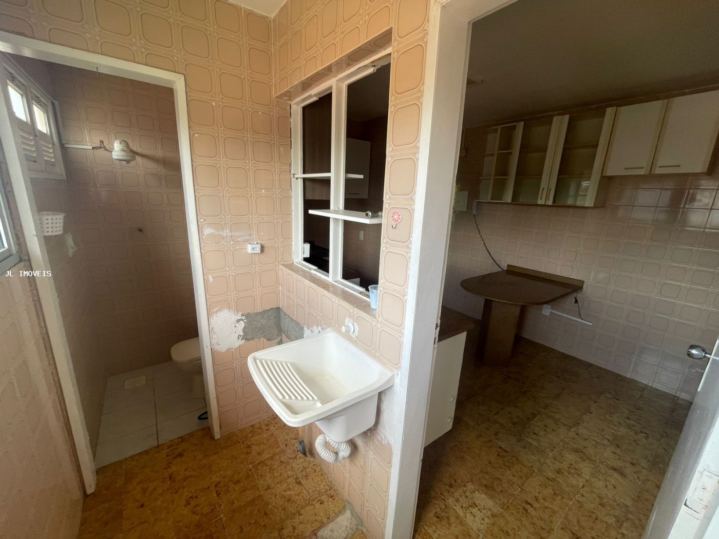 Apartamento à venda com 2 quartos, 75m² - Foto 10