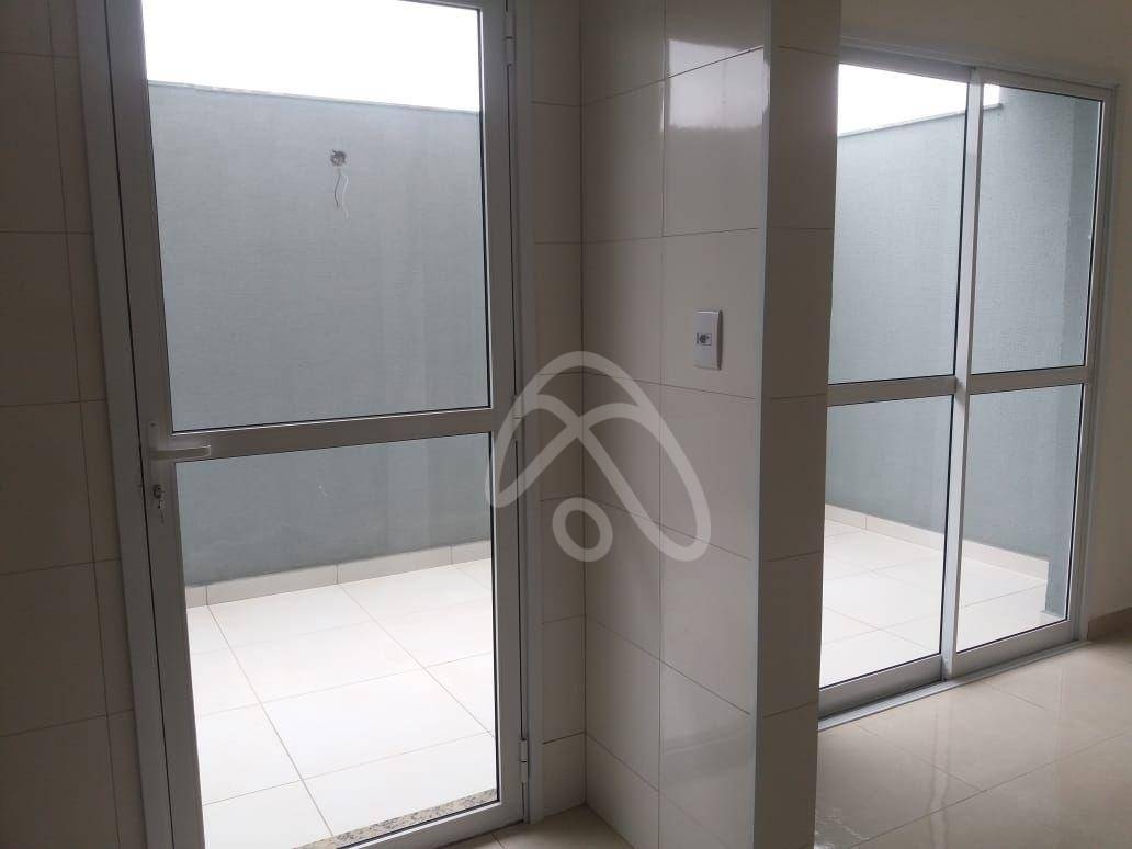 Apartamento à venda com 2 quartos, 58m² - Foto 15