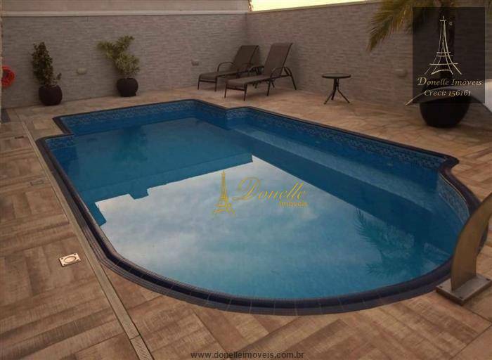 Sobrado à venda com 4 quartos, 300m² - Foto 18