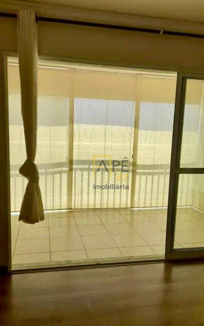 Apartamento para alugar com 3 quartos, 86m² - Foto 1