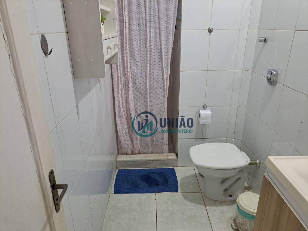 Apartamento à venda com 3 quartos, 80m² - Foto 9