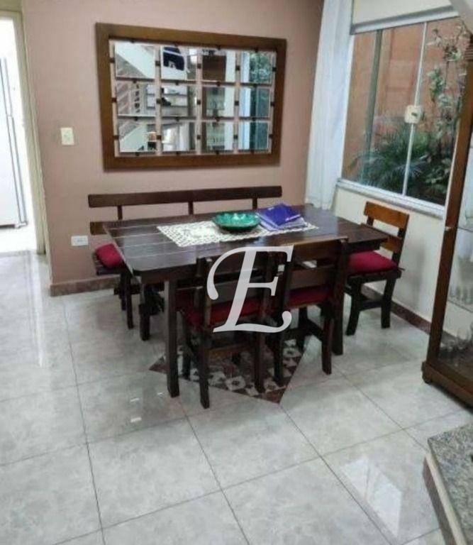 Sobrado à venda com 4 quartos, 145m² - Foto 3