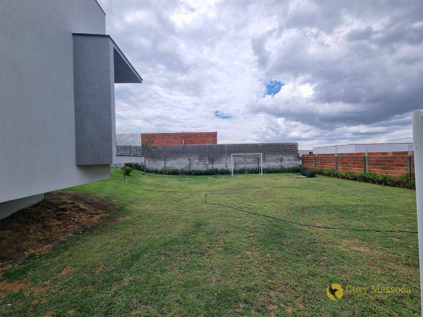 Casa de Condomínio à venda com 4 quartos, 306m² - Foto 29