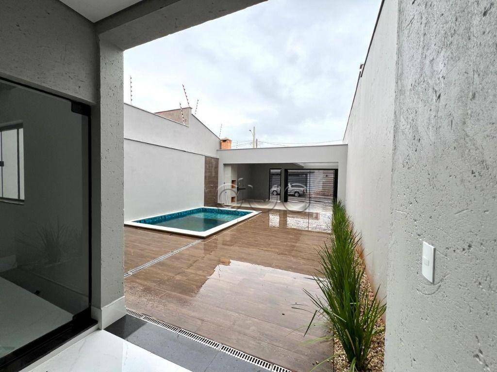 Casa à venda com 3 quartos, 157m² - Foto 6