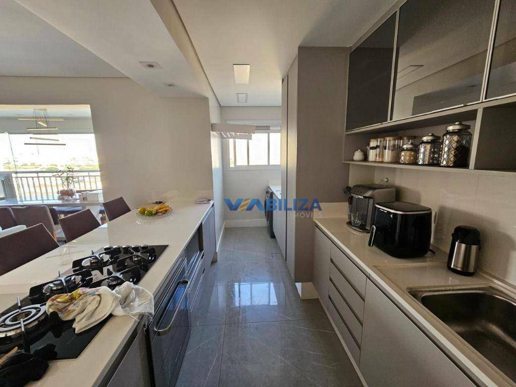 Apartamento à venda com 3 quartos, 114m² - Foto 12