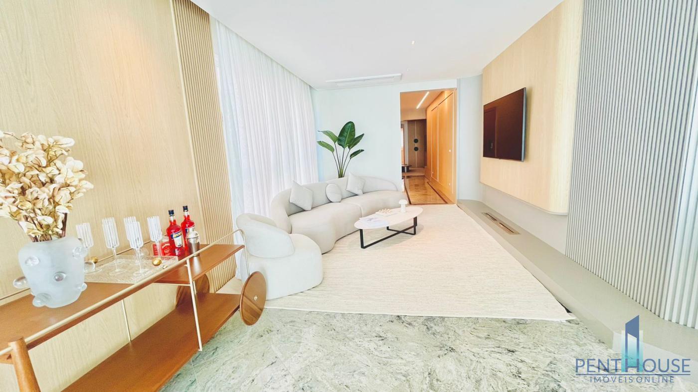 Apartamento à venda com 3 quartos, 237m² - Foto 18