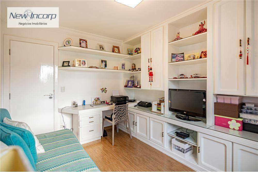 Apartamento à venda com 4 quartos, 208m² - Foto 34