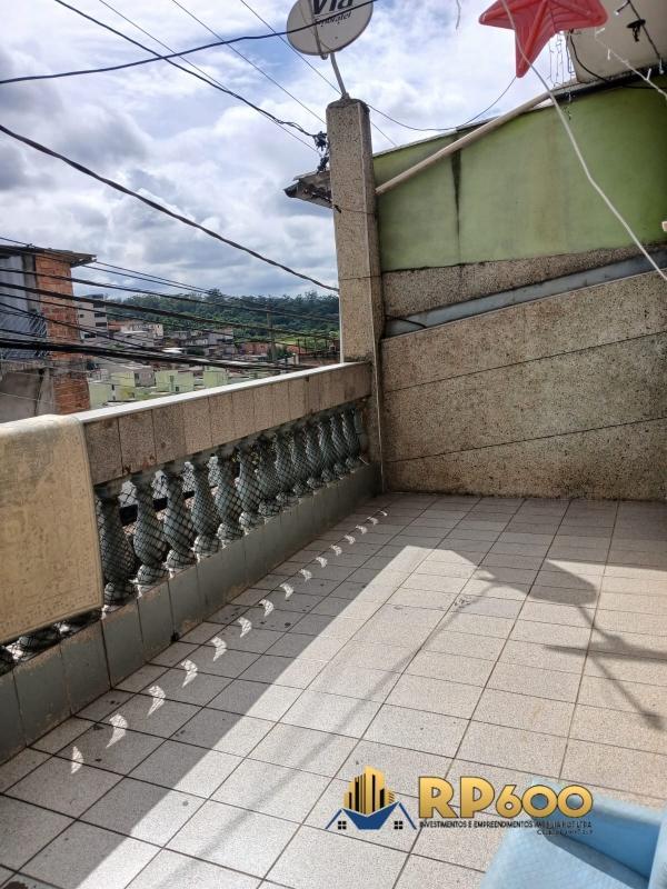 Sobrado à venda com 3 quartos, 218m² - Foto 3