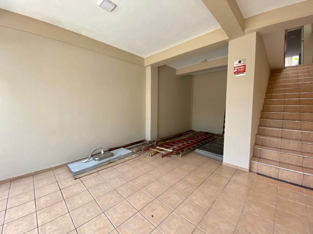 Casa à venda com 2 quartos, 156m² - Foto 19