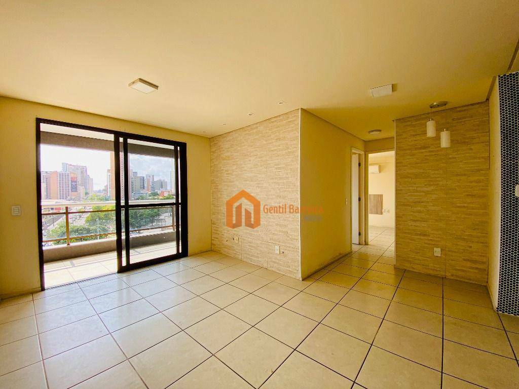 Apartamento à venda com 2 quartos, 69m² - Foto 5