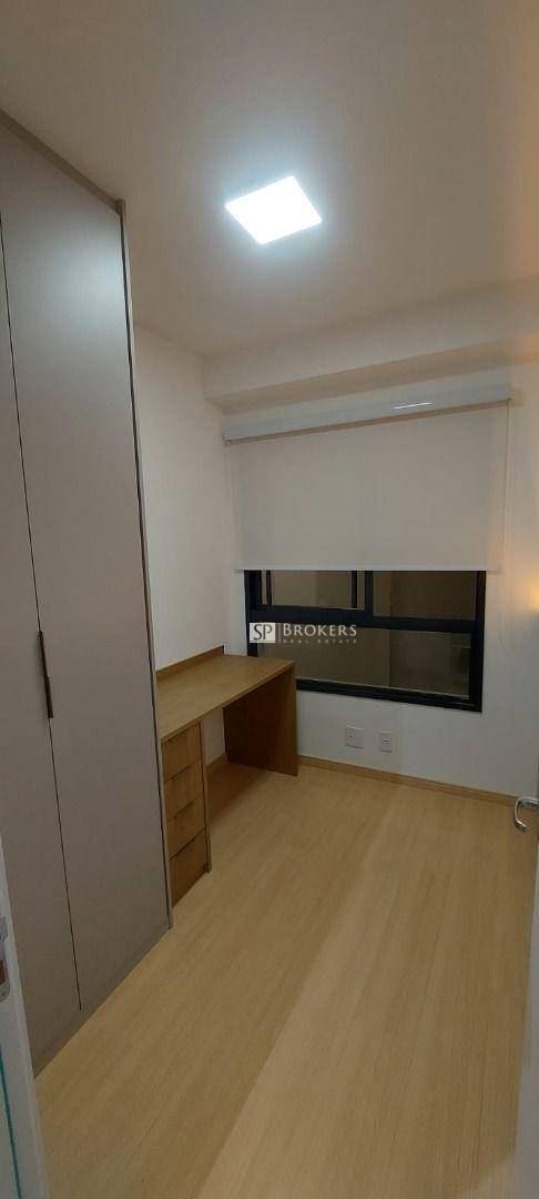 Apartamento para alugar com 2 quartos, 40m² - Foto 13