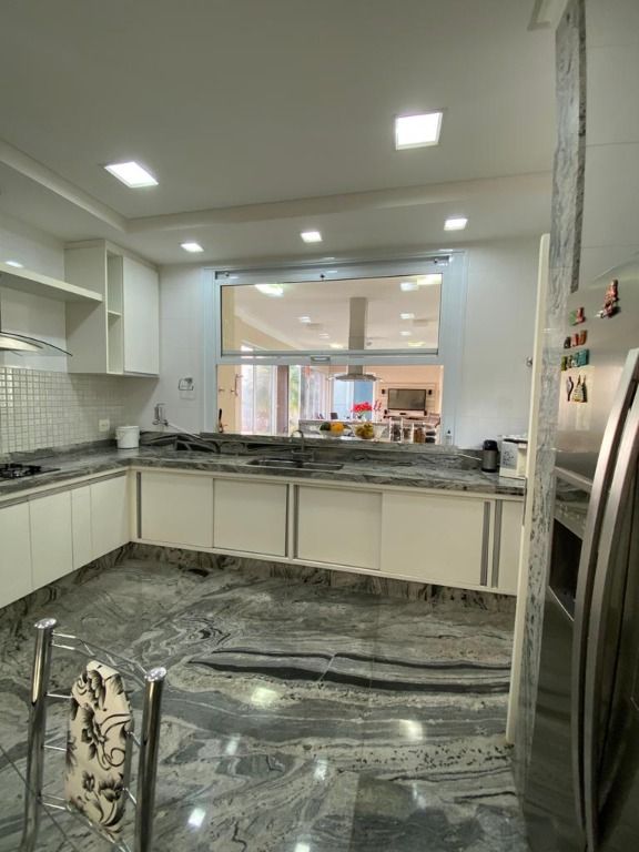 Casa de Condomínio à venda com 4 quartos, 540m² - Foto 21