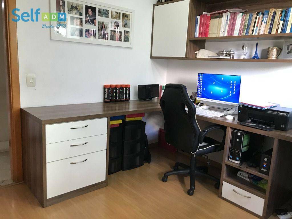 Apartamento para alugar com 3 quartos, 105m² - Foto 10