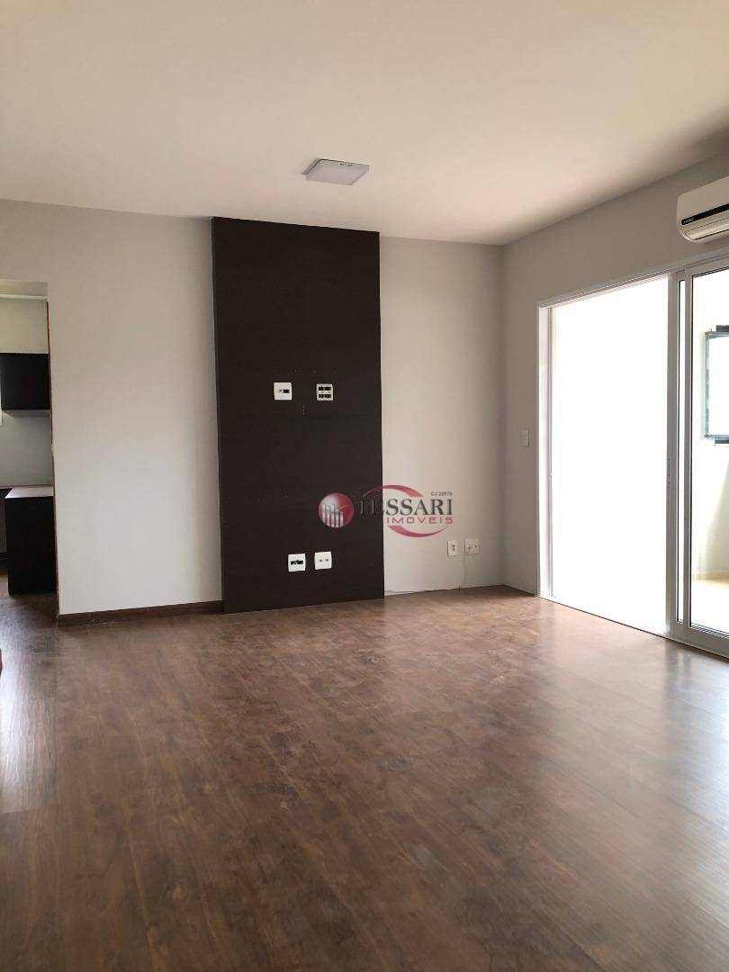 Apartamento à venda com 2 quartos, 104m² - Foto 3