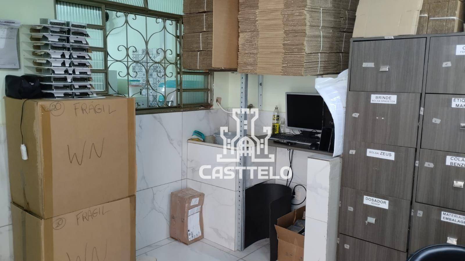 Casa à venda com 2 quartos, 80m² - Foto 10