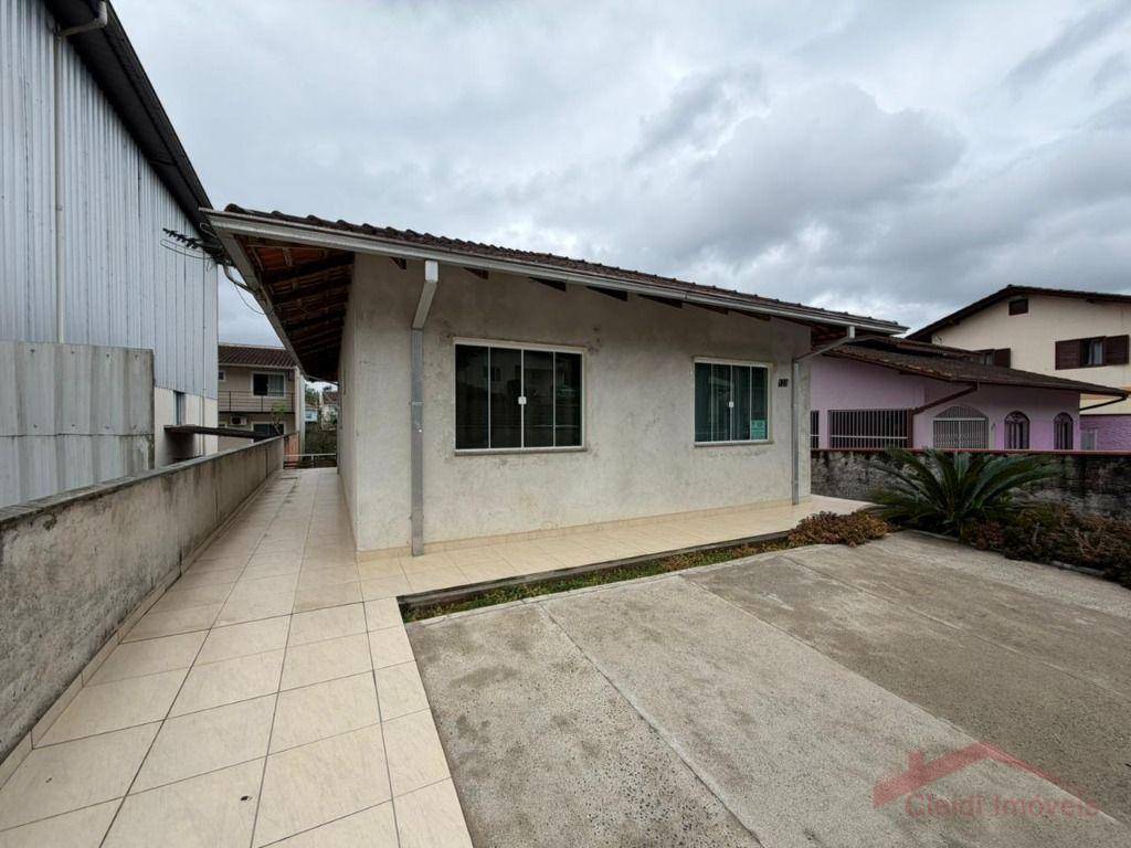 Casa, 3 quartos, 115 m² - Foto 2