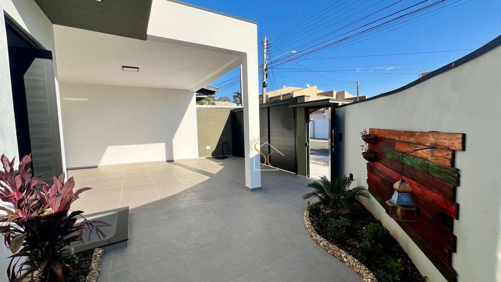 Casa à venda com 3 quartos, 160m² - Foto 2