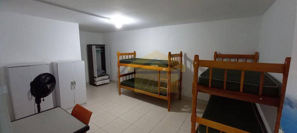 Sobrado à venda com 11 quartos, 300m² - Foto 27