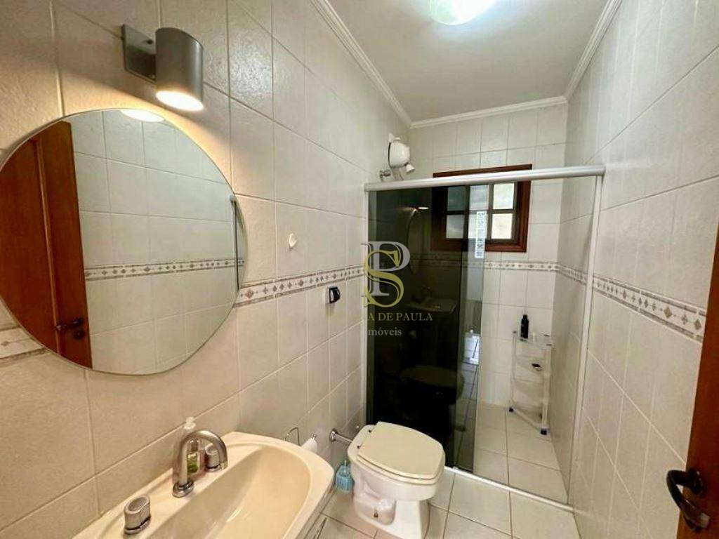 Chácara à venda com 5 quartos, 400m² - Foto 13