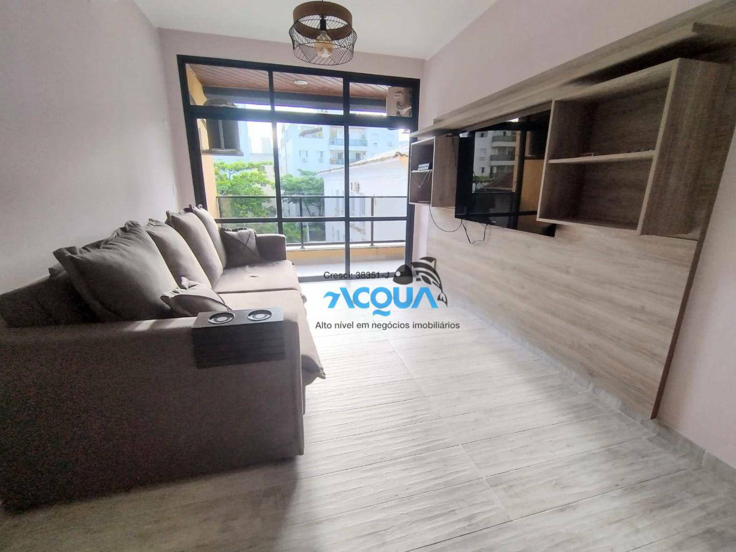 Apartamento à venda com 2 quartos, 68m² - Foto 2